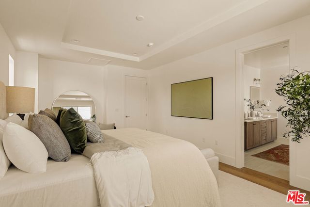 2234 Midvale Avenue, Los Angeles, CA 90064