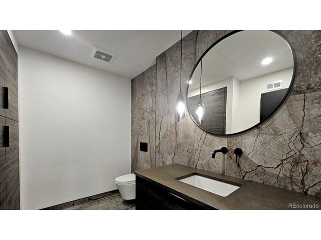 328 Raven Golf Ln, Silverthorne, CO 80498