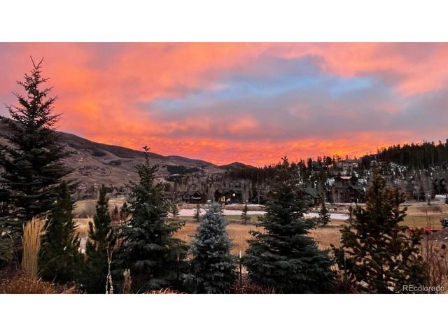 328 Raven Golf Ln, Silverthorne, CO 80498