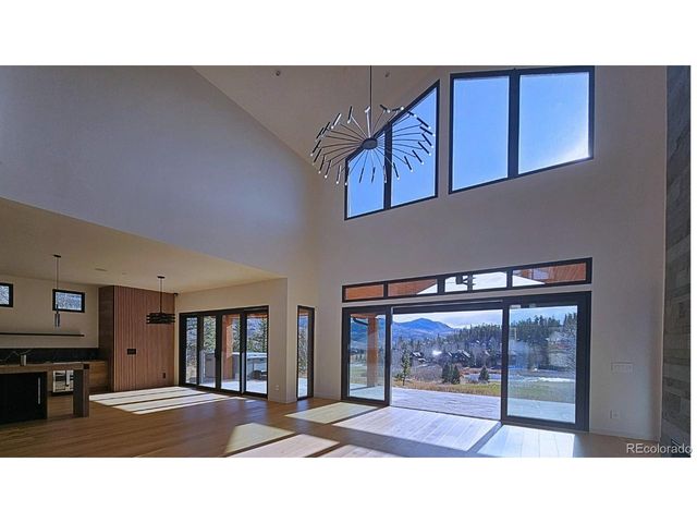 328 Raven Golf Ln, Silverthorne, CO 80498