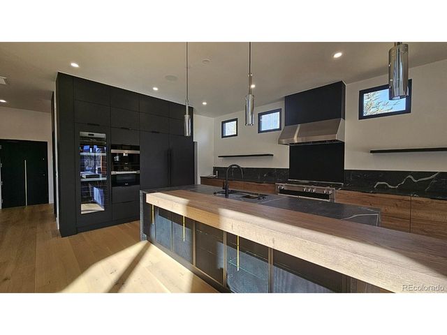 328 Raven Golf Ln, Silverthorne, CO 80498