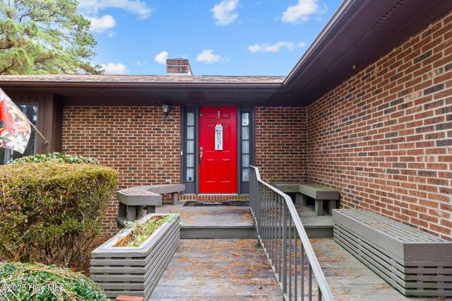 48 Indian Trail, Sanford, NC 27332