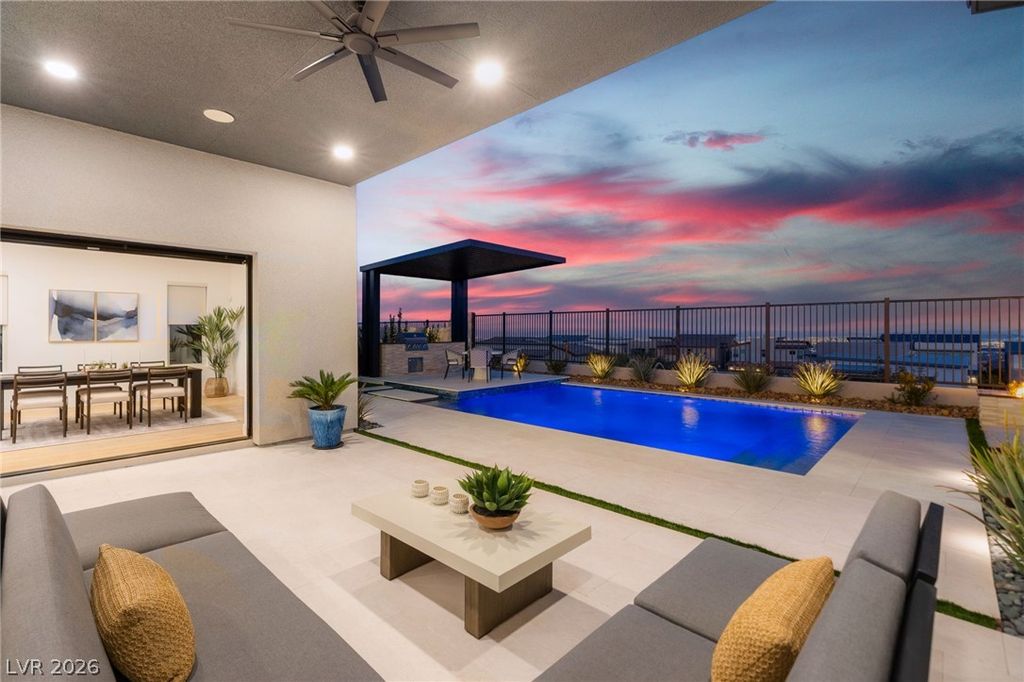 508 Vista Sunset Avenue, Las Vegas, NV 89138 — exterior