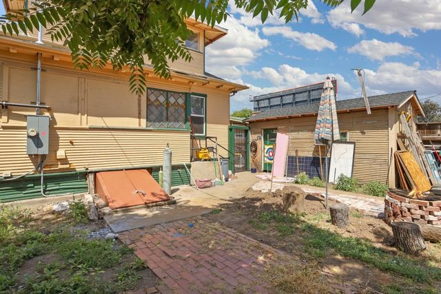 1428 N Madison St, Stockton, CA 95202