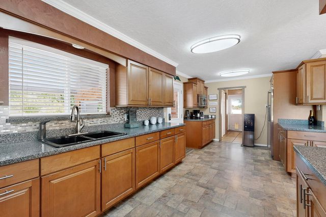 19642 HIGHWAY 314 A, Belen, NM 87002