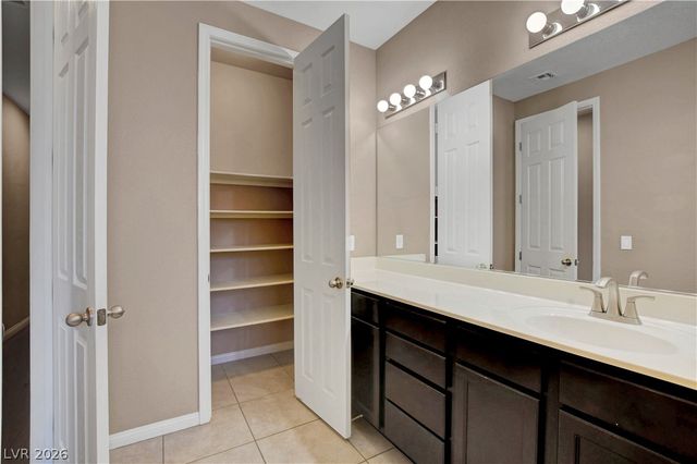 3905 Vincelli Avenue, North Las Vegas, NV 89031