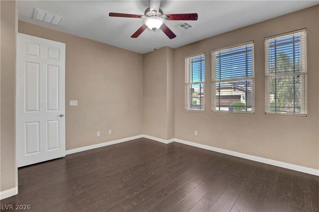 3905 Vincelli Avenue, North Las Vegas, NV 89031