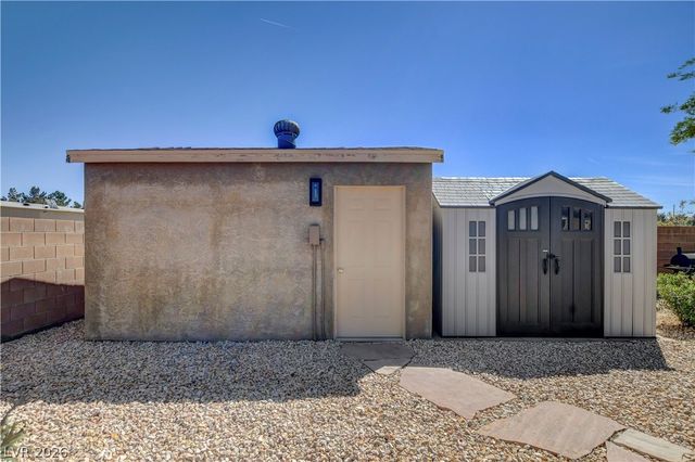 3905 Vincelli Avenue, North Las Vegas, NV 89031