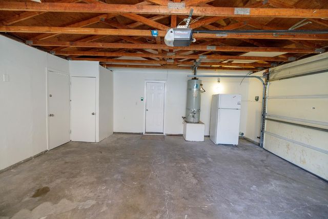 1708 Sandalwood Dr, Stockton, CA 95210