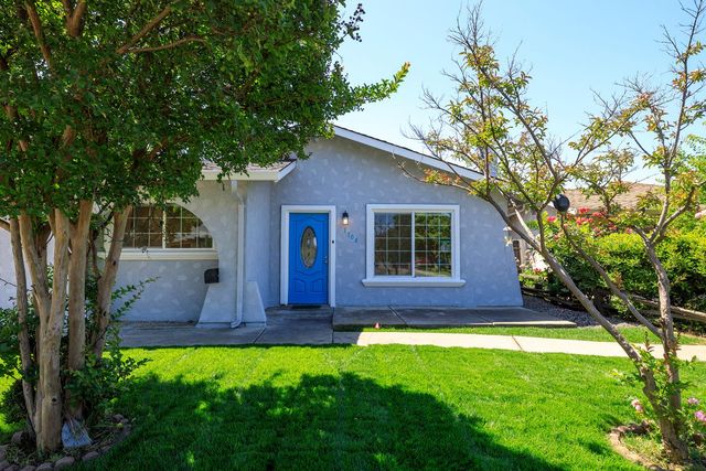 1708 Sandalwood Dr, Stockton, CA 95210