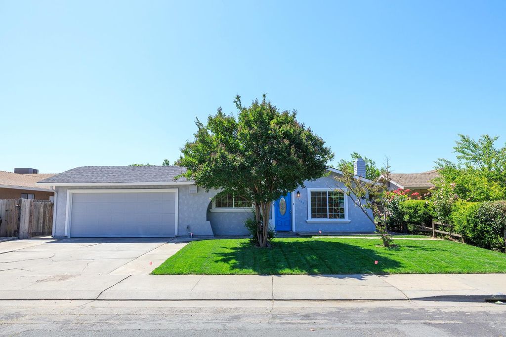 1708 Sandalwood Dr, Stockton, CA 95210
