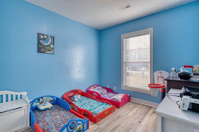 11405 Caracaras Court, Evansville, IN 47725