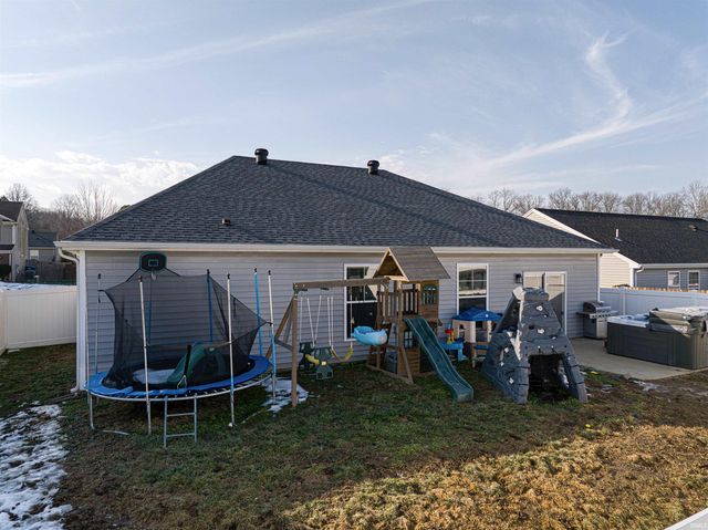 11405 Caracaras Court, Evansville, IN 47725