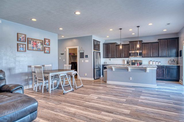 11405 Caracaras Court, Evansville, IN 47725