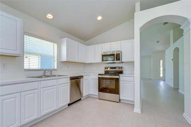 7548 GRANITVILLE DRIVE, Wesley Chapel, FL 33545