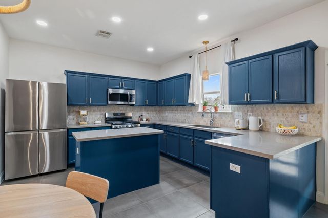 2108 Black Duck Drive, League City, TX 77573