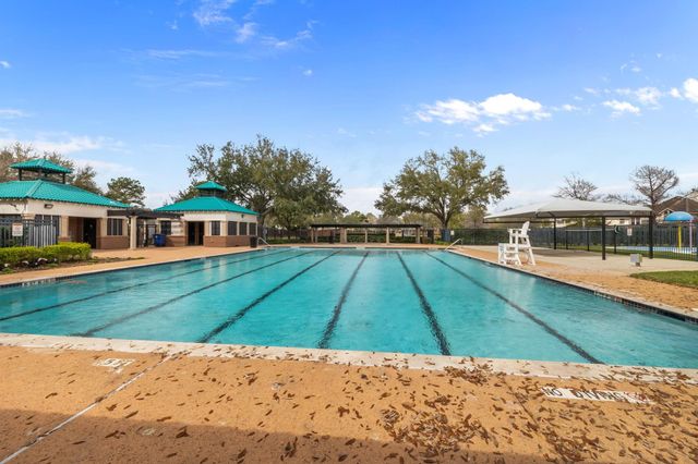 2108 Black Duck Drive, League City, TX 77573