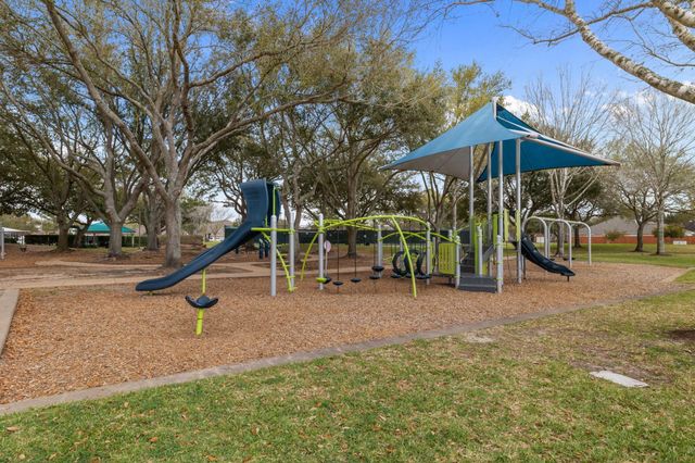 2108 Black Duck Drive, League City, TX 77573