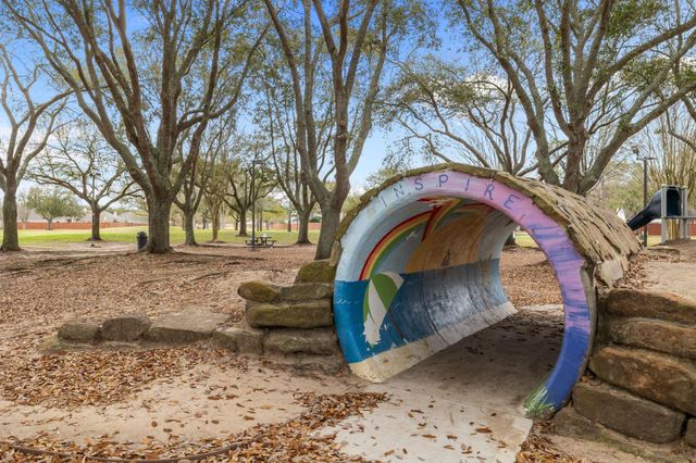 2108 Black Duck Drive, League City, TX 77573