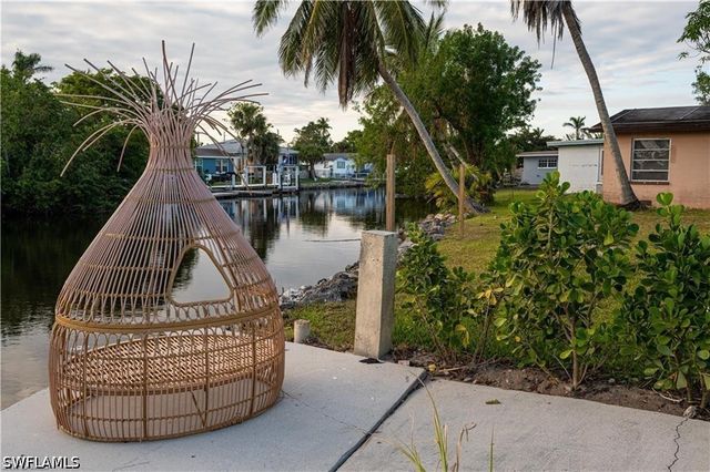 507 14th ST N, Naples, FL 34102
