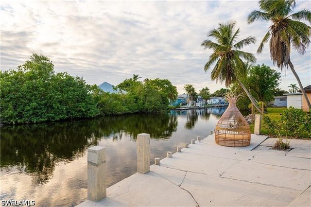 507 14th ST N, Naples, FL 34102