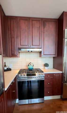 610 E Market St Unit 2803, San Antonio, TX 78205