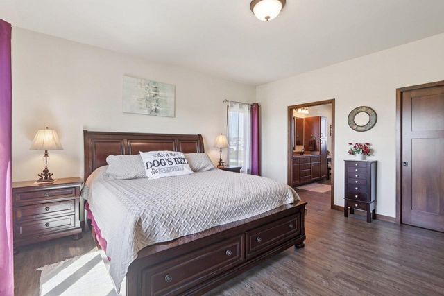 W2821 Fonda Lane, Belleville, WI 53508