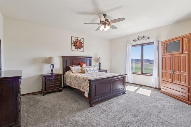 W2821 Fonda Lane, Belleville, WI 53508
