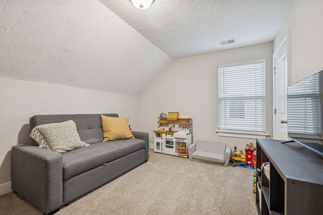 2808 Valley Farms Drive, Christiana, TN 37037