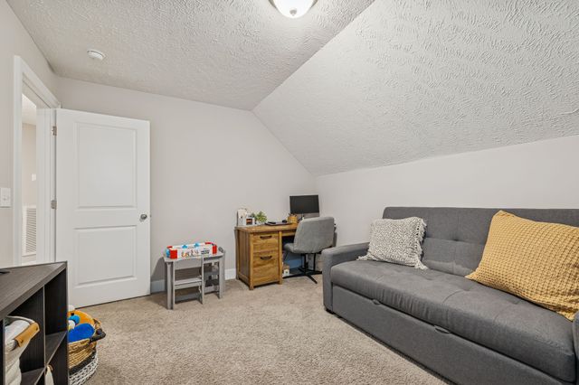 2808 Valley Farms Drive, Christiana, TN 37037