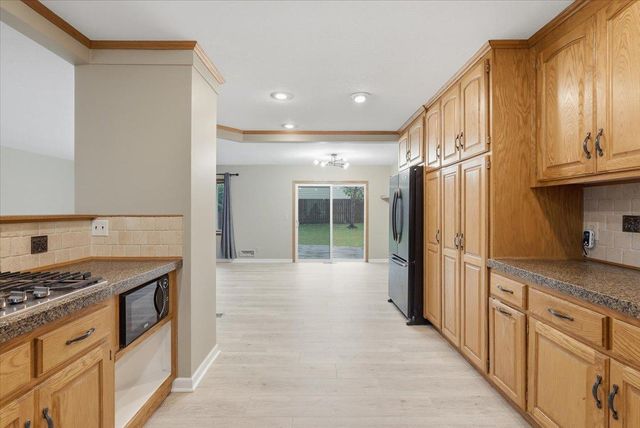 2602 Hawthorne Lane, Stillwater, MN 55082
