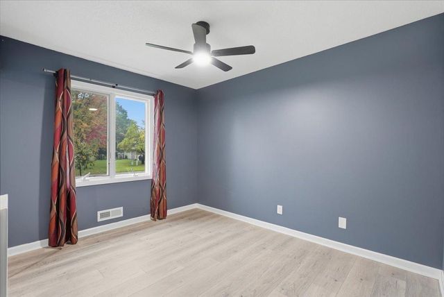 2602 Hawthorne Lane, Stillwater, MN 55082