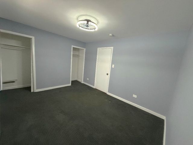 44 King Arthur Court 12, Northlake, IL 60164