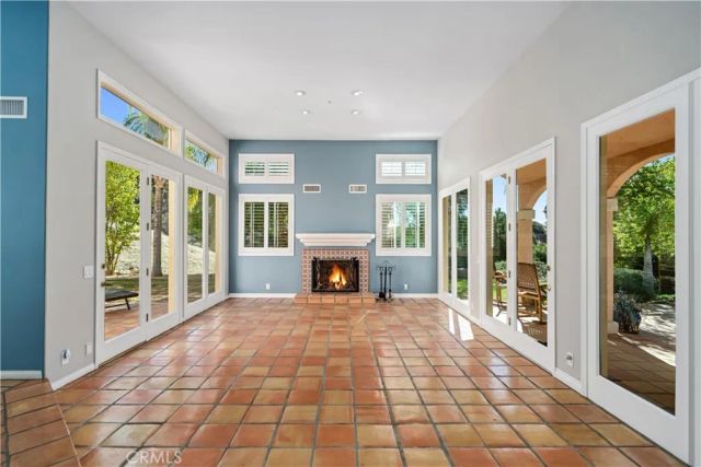 30040 San Francisquito Canyon, Saugus, CA 91390