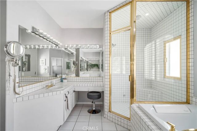 30040 San Francisquito Canyon, Saugus, CA 91390