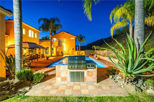 30040 San Francisquito Canyon, Saugus, CA 91390