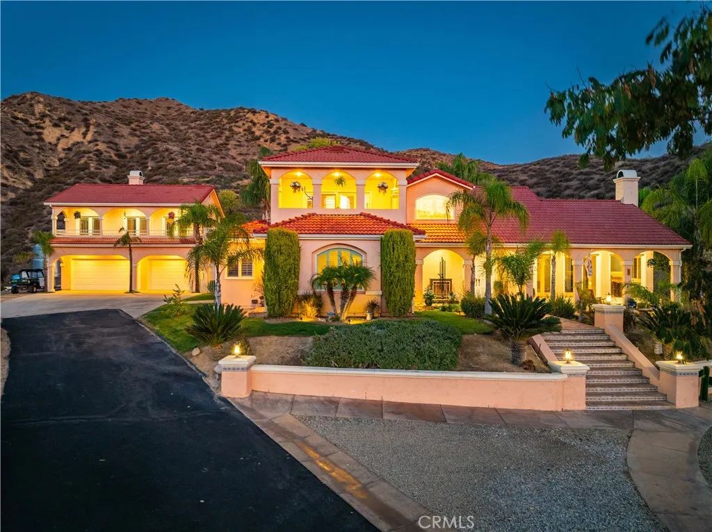 30040 San Francisquito Canyon, Saugus, CA 91390