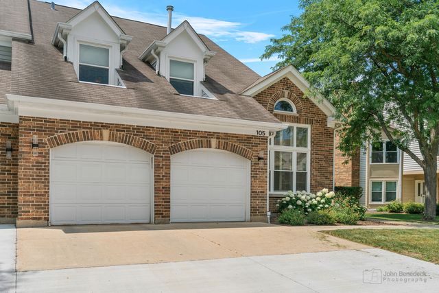 105 Willow Parkway, Buffalo Grove, IL 60089