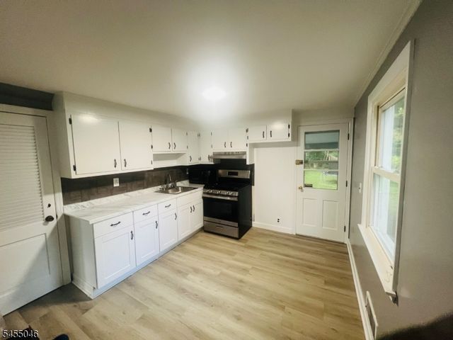 925 Sterling Steet, Plainfield City, NJ 07062