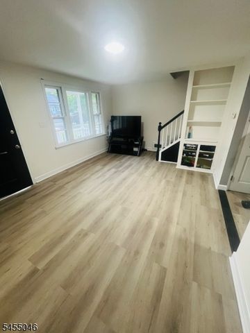 925 Sterling Steet, Plainfield City, NJ 07062