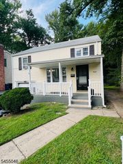 925 Sterling Steet, Plainfield City, NJ 07062