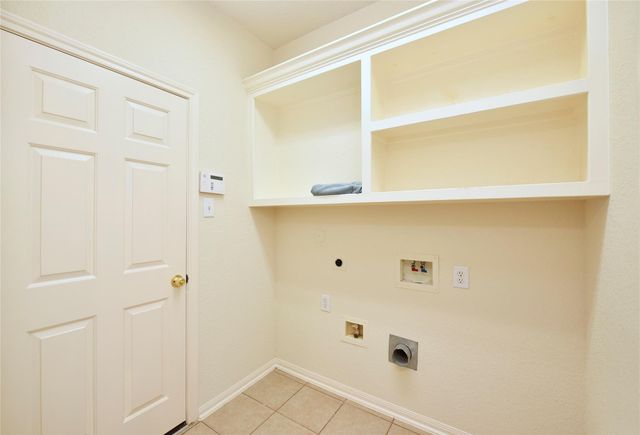 802 Hollyhock Drive, Stafford, TX 77477