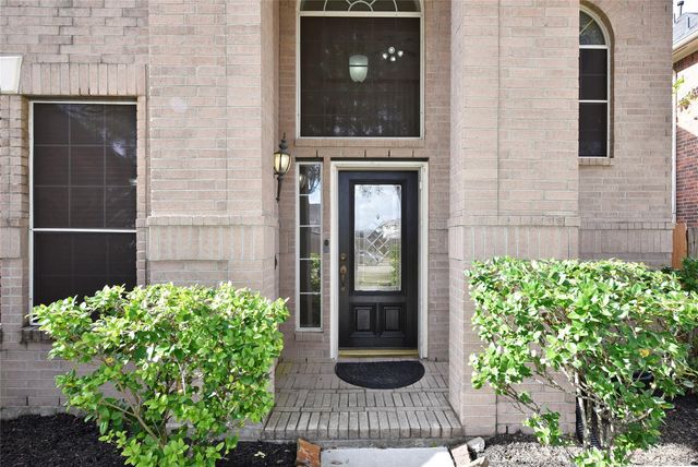 802 Hollyhock Drive, Stafford, TX 77477