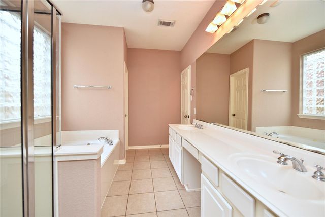 802 Hollyhock Drive, Stafford, TX 77477