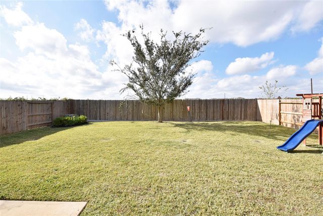 802 Hollyhock Drive, Stafford, TX 77477