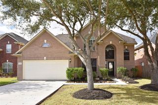 802 Hollyhock Drive, Stafford, TX 77477