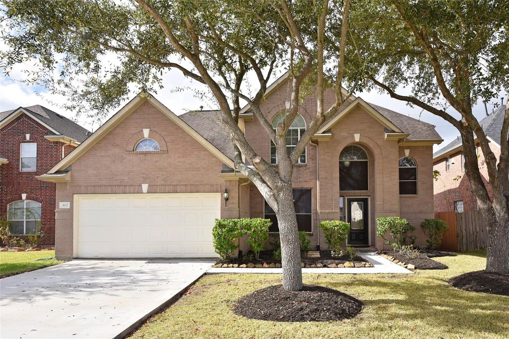 802 Hollyhock Drive, Stafford, TX 77477