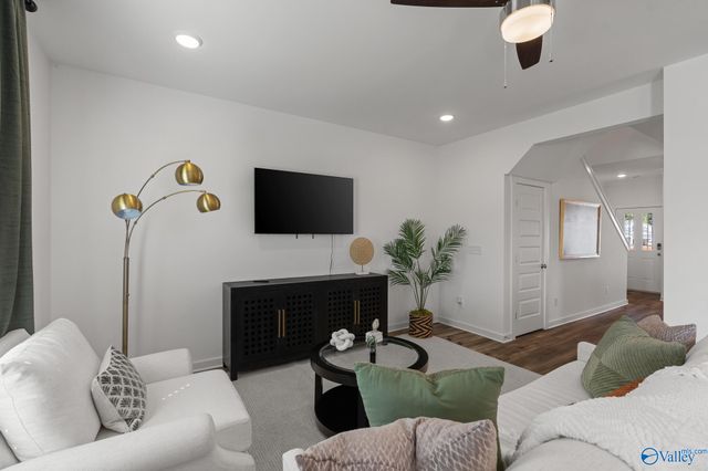 6251 Taramore Lane, Huntsville, AL 35806