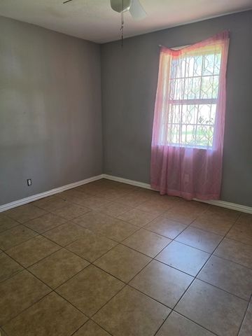 13018 Breezeway Street, Houston, TX 77037