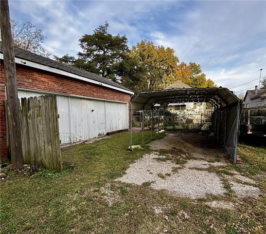 1015 S Grant Avenue, Chanute, KS 66720